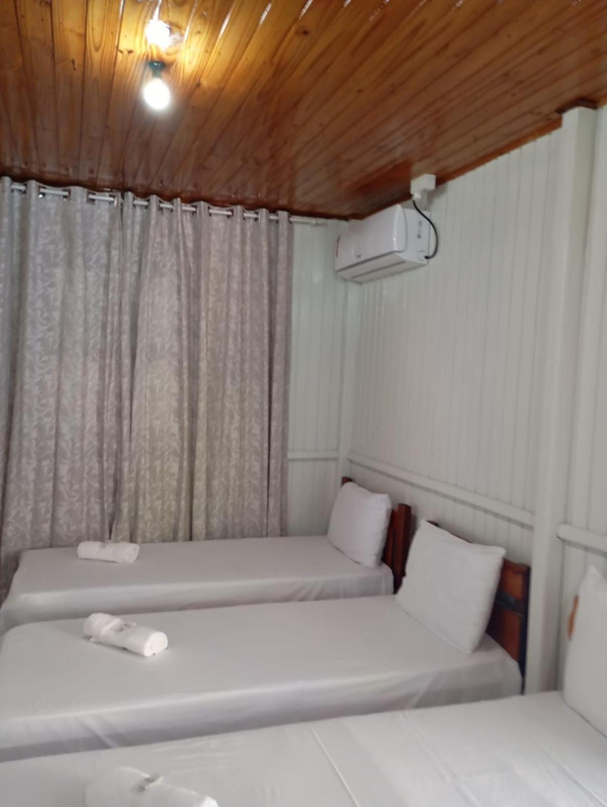 4Estacoes Villa เลาโรมิลเลอร์ ภายนอก รูปภาพ